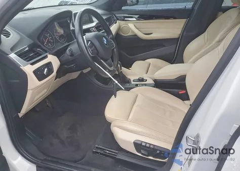 2017 BMW X1 xDrive28I z USA, uszkodzony, nr VIN WBXHT3C38H5F76148